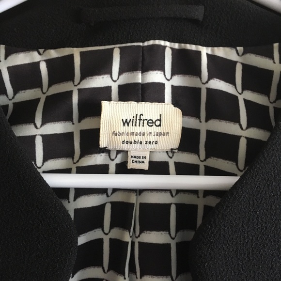 Aritzia Wilfred Cropped Blaser - Picture 3 of 5